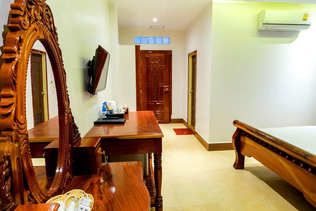 Ly Heng Chhay Hotel Poipet Ngoại thất bức ảnh